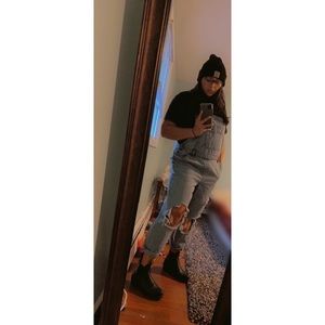 Meet your Posher, Veronica